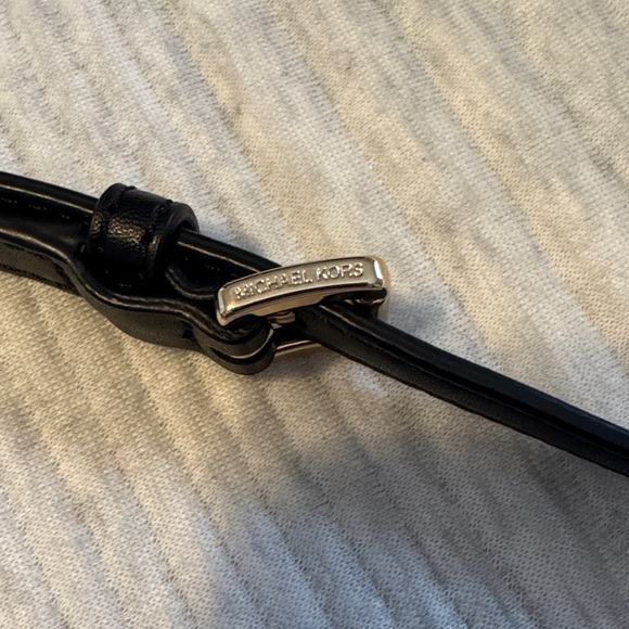 Michael Kors Black and Gold Shoulder Bag - Picture 3 of 4